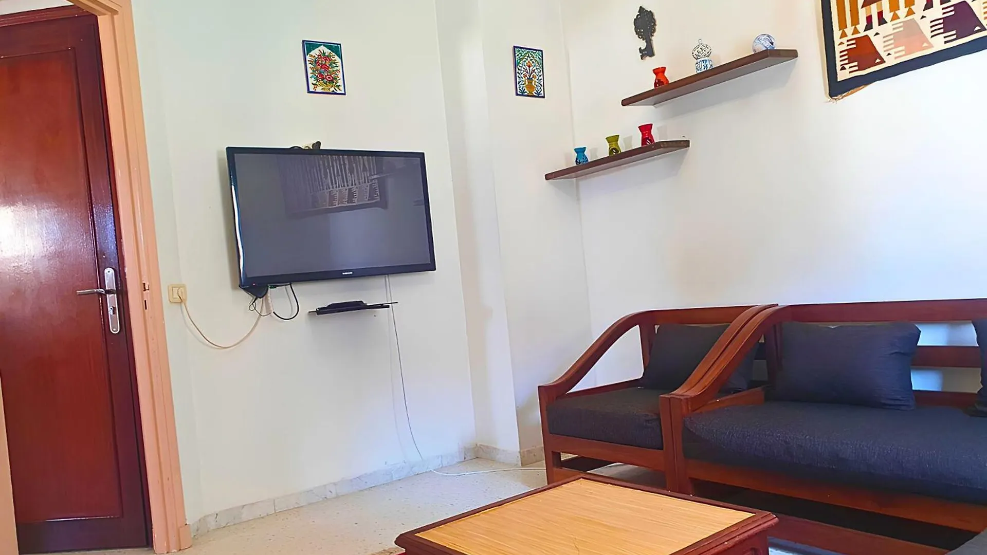شقة Charmant S1 Tunisien Authentique Avec Internet - Proche De Toutes Commodites - Ideal Pour Familles أريانة تونس